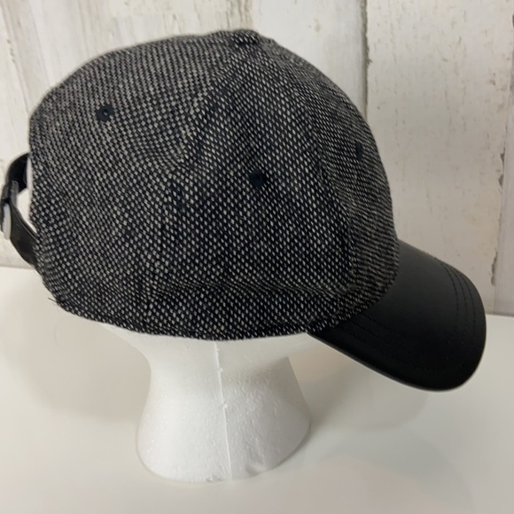 Athleta Black Herringbone Hat Cap Baseball Classic Casual Spring Fall Outdoors - Picture 5 of 8
